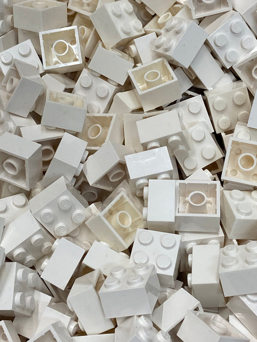 100 x White LEGO® 2x2 Bricks