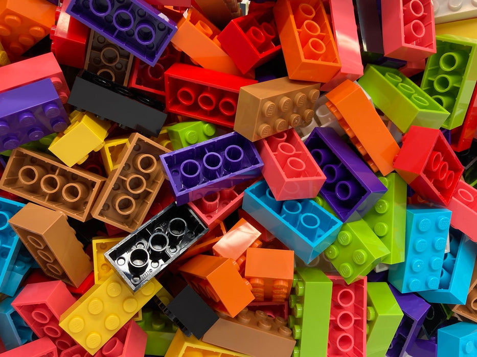 100 x Mixed LEGO® 2x4 Bricks