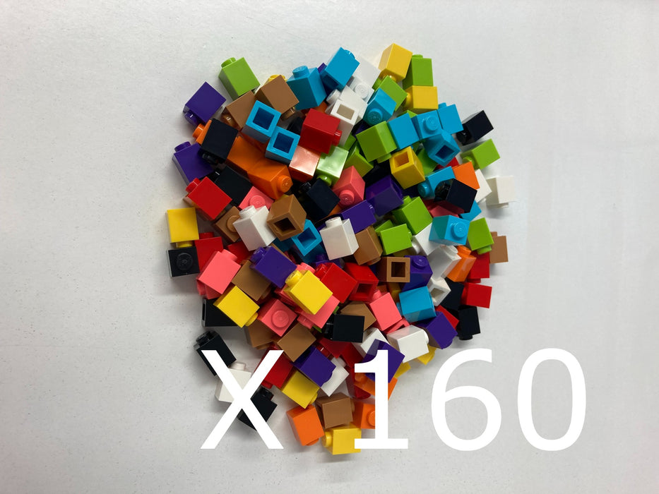 160 x Mixed LEGO® 1x1 Bricks