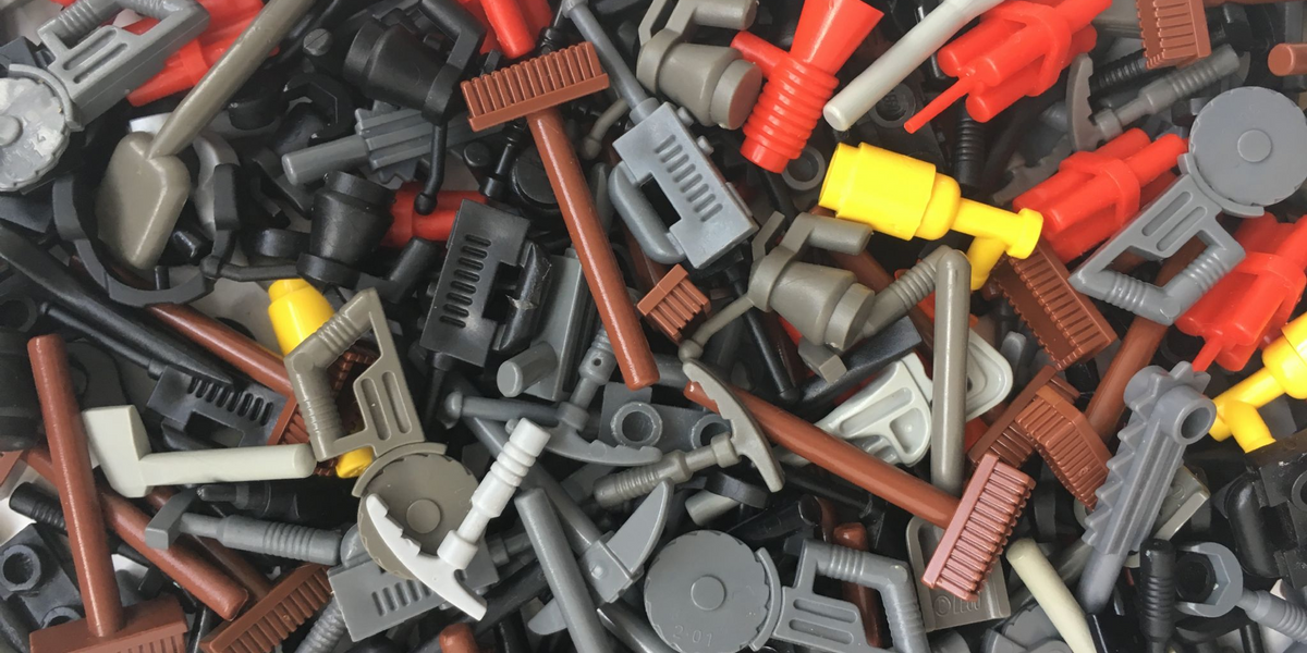 Random LEGO® Minifigure Accessories — Brick Bin